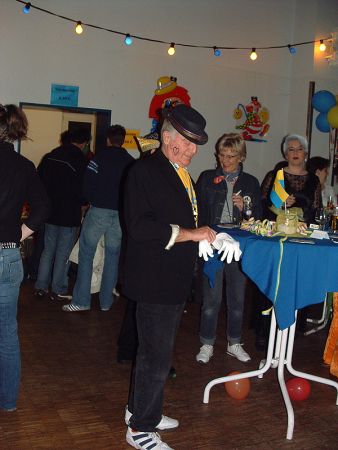 party2005-004